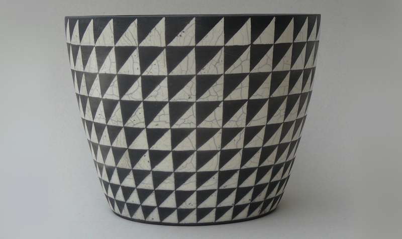 Susanne Haag Keramiek Vaasvorm Motief Driehoek